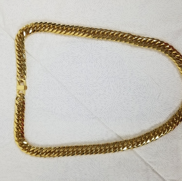 Bold chunky faux gold chain necklace 80s disco 20 inch long lobster claw close - Picture 4 of 5
